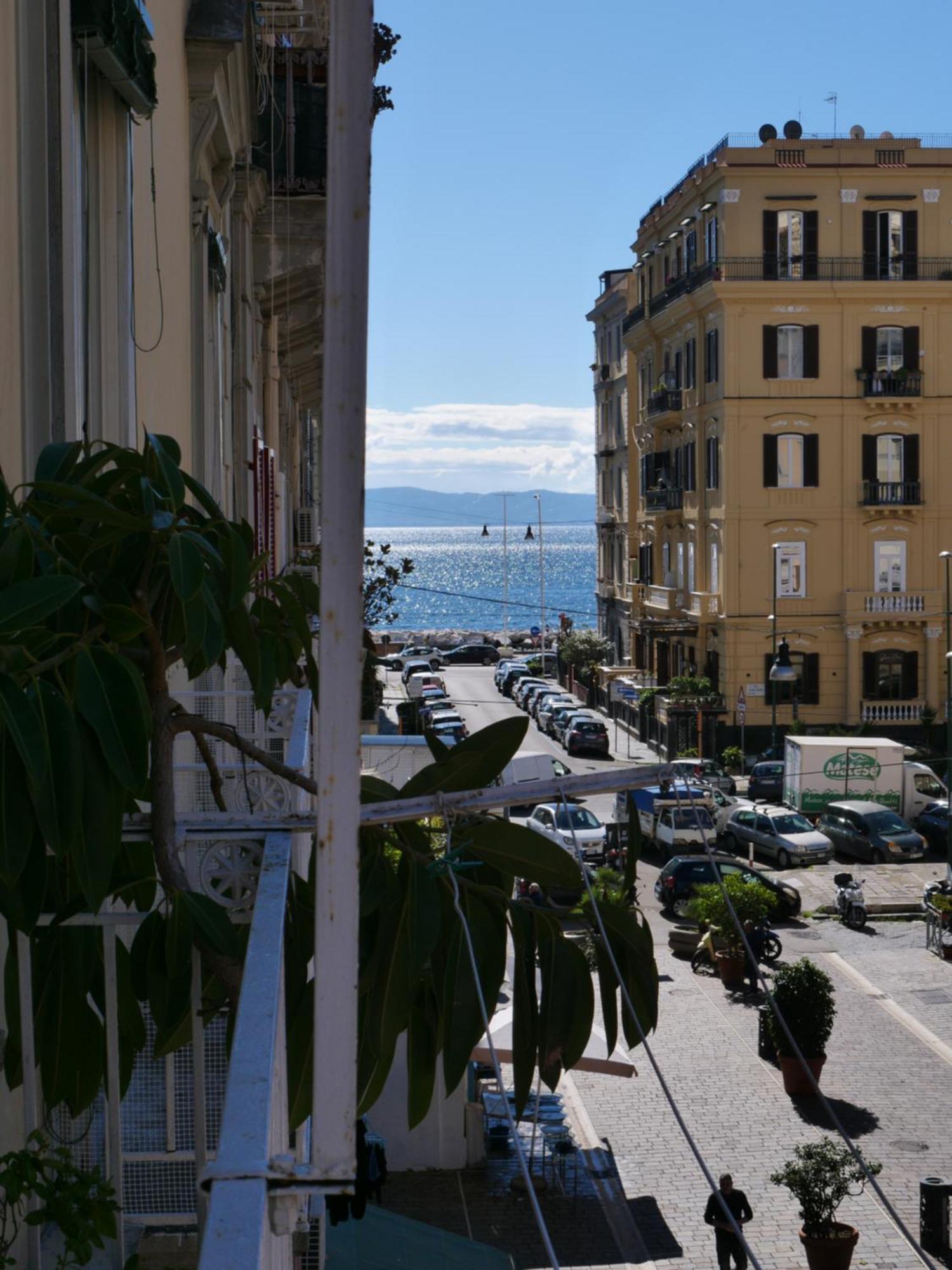 Salotto Sommer Bed & Breakfast Napoli Ngoại thất bức ảnh